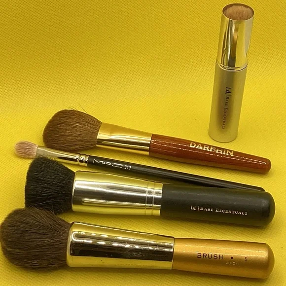 VINTAGE MAKEUP BRUSHES MIXED BRAND LOT of 5 - Picture 2 of 6